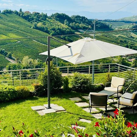 Appartamento Casa Rafanelli Monforte dʼAlba Esterno foto